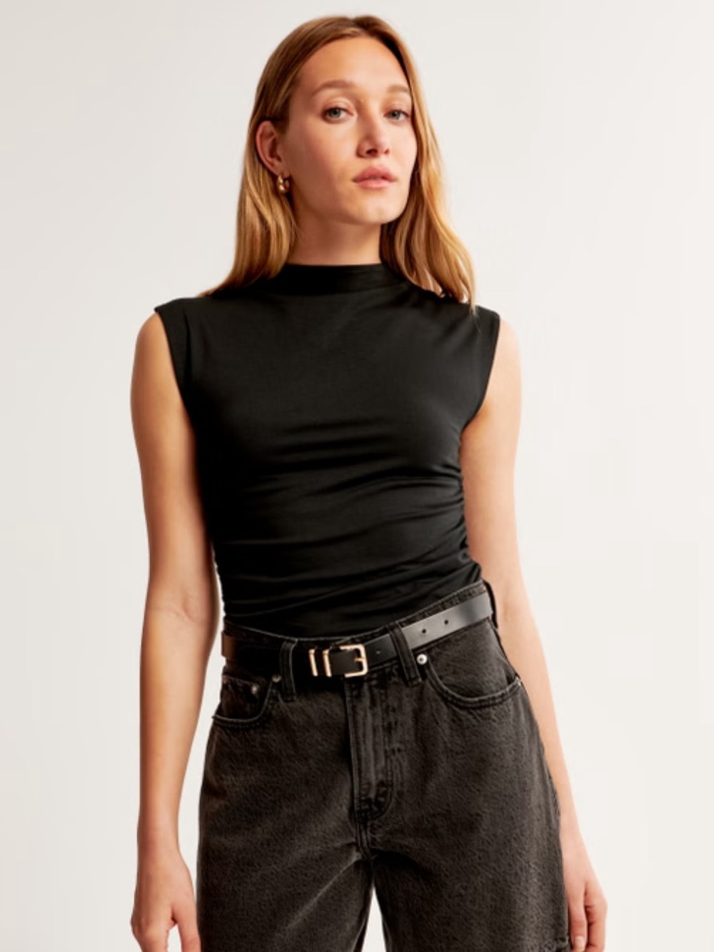 Abercrombie & Fitch The A&F Paloma Top in Solid Black